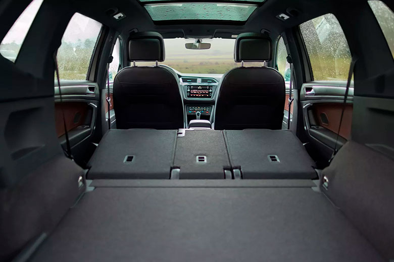 Interior 4