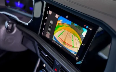 vw-jetta-2022-camara-reversa